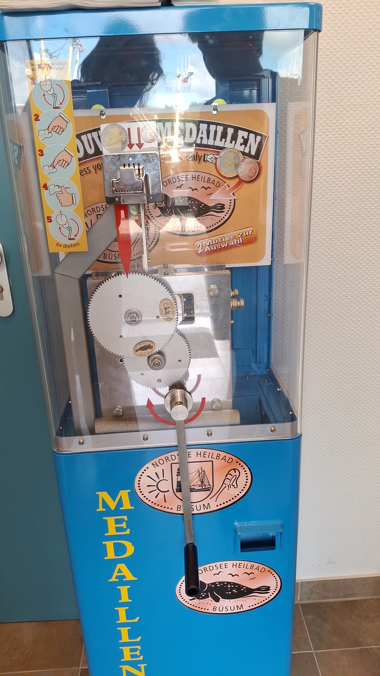 Münzautomat Aquarium am Hafen in Büsum