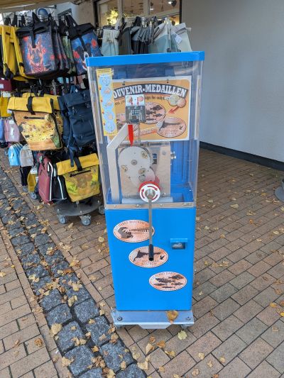 Souvenirmünze – Motiv von Münzautomat Strandstraße (Wustrow)
