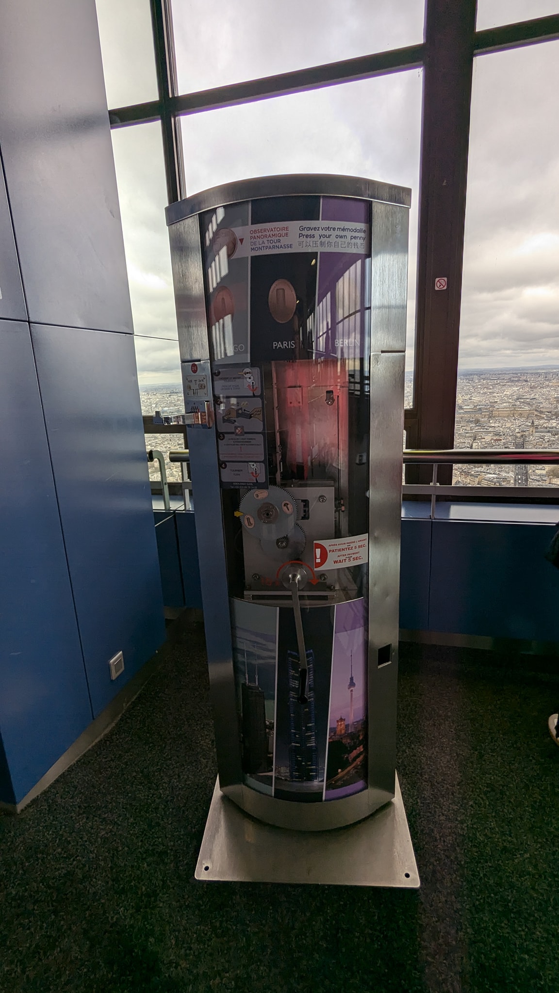 Münzautomat Tour Montparnasse in Paris