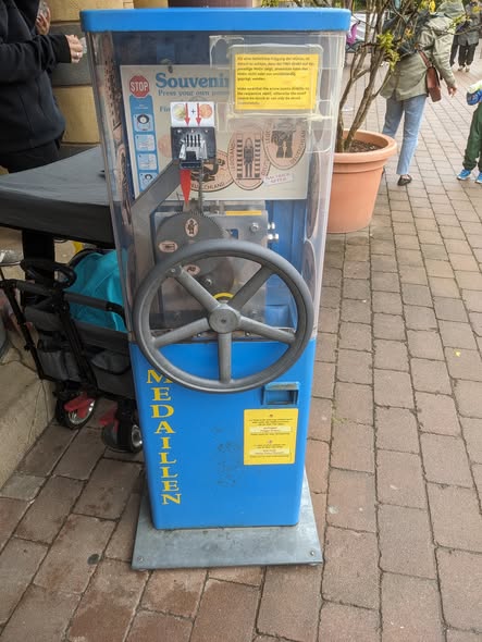 Münzautomat Legoland (Pharaonenland) in Günzburg