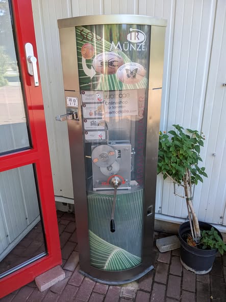 Münzautomat Schmetterlingsfarm in Trassenheide