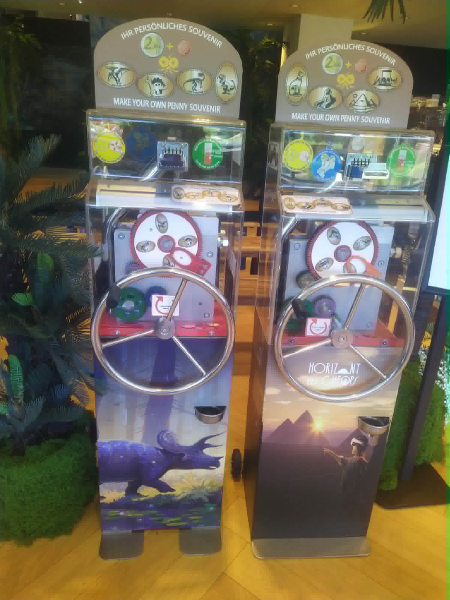 Münzautomat Dino Ausstellung im Immersive Center Donauturm in Wien