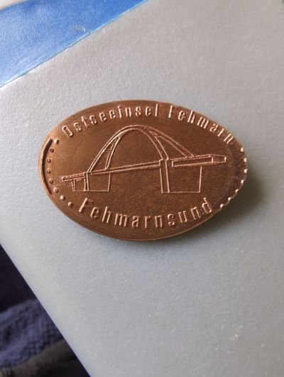 Souvenirmünze – Motiv von Münzautomat Leuchtturm am U-Boot-Ausgang (Burg / Burgstaaken, 23769 Fehmarn)