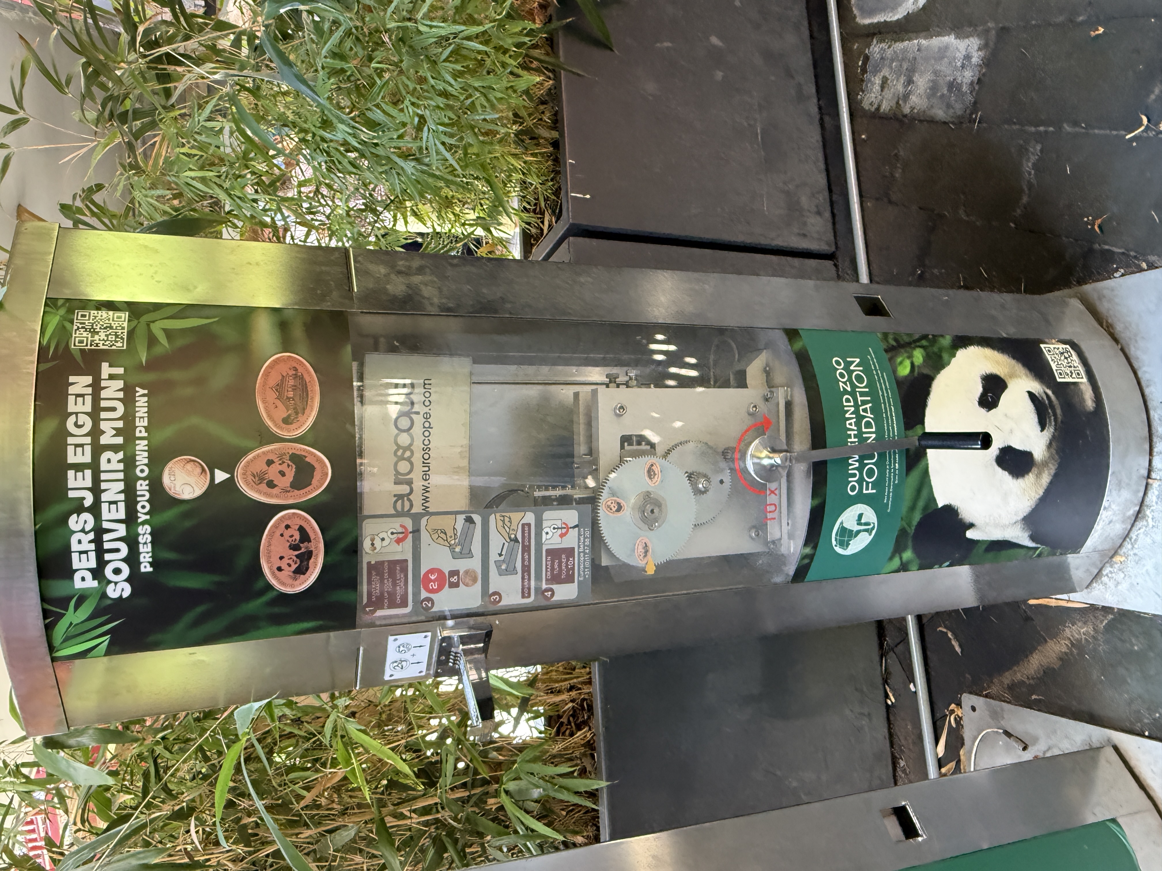 Münzautomat Ouwenhands Dierenpark - Panda in Rhenen