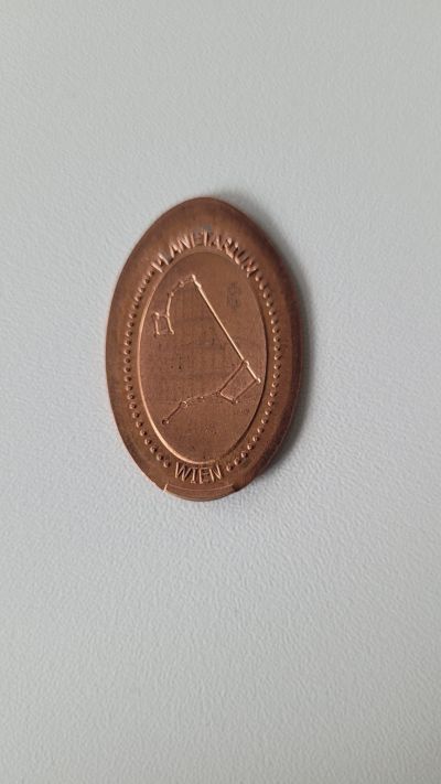 Souvenirmünze – Motiv von Münzautomat Planetarium Wien (Oswald-Thomas-Platz 1, 1020 Wien)