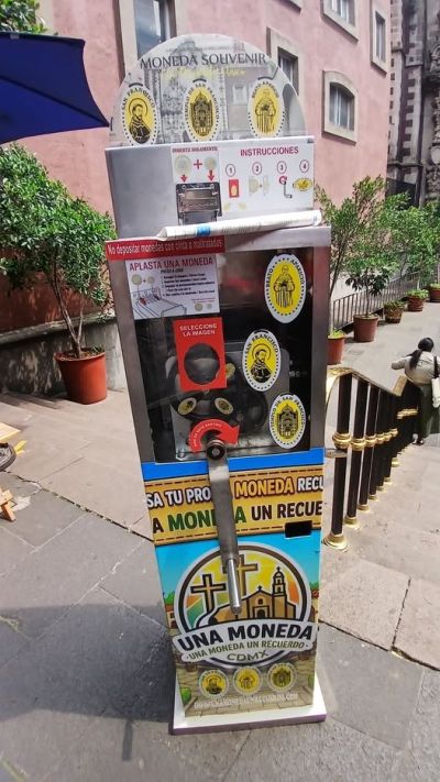 Münzautomat Templo y exconvento de San Francisco (Ciudad de México) in Mexiko-Stadt – Titelbild
