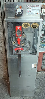 Muntautomaat Plaza Mercado Chico in Ávila
