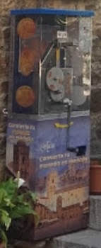 Münzautomat Ainsa (2018) in Calle Portal de Abajo, 2, 22330 Aínsa, Huesca – Titelbild