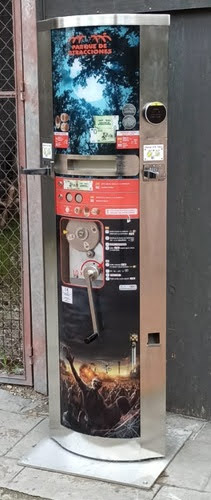 Muntautomaat Parque de Atracciones 2025-4 in Madrid