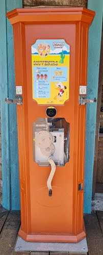 Muntautomaat Parque Warner 2025-13 in San Martín de la Vega