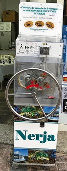 Münzautomat Turística 2 in Calle Puerta del Mar, 2, 29780 Nerja, Málaga – Titelbild