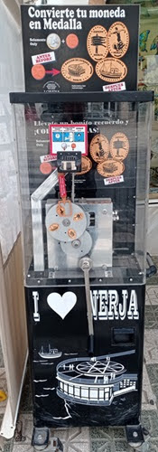 Münzautomat Turística (2020) in Nerja – Titelbild