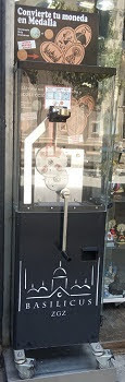 Münzautomat Basilicus / El Ciclón (2016) in Plaza de Ntra. Sra. del Pilar, 10, 50003 Zaragoza – Titelbild
