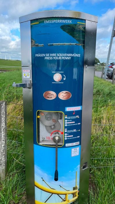 Muntautomaat Emssperrwerk in Moormerland – Titelafbeelding