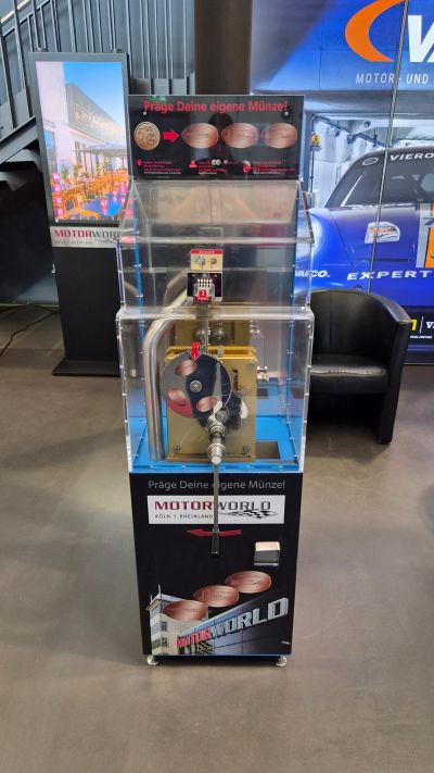 Münzautomat Motorworld Rheinland in Köln