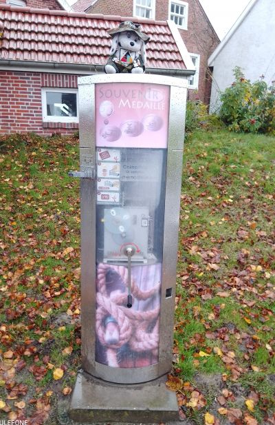 Münzautomat Hafen in Ditzum – Titelbild