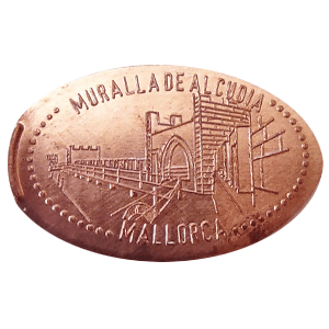 Souvenirmünze – Motiv von Münzautomat Souvenirshop beim Porta del Moll (Alcúdia)