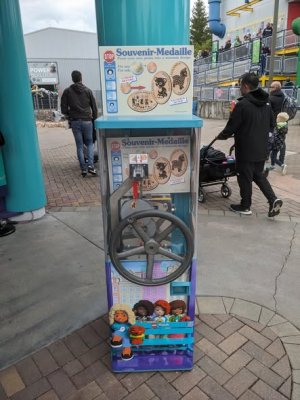 Münzautomat Legoland (Lego Friends Shop) in Günzburg – Titelbild